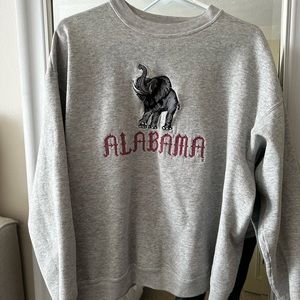 Vintage Embroidered Elephant Graphic University of Alabama Crewneck